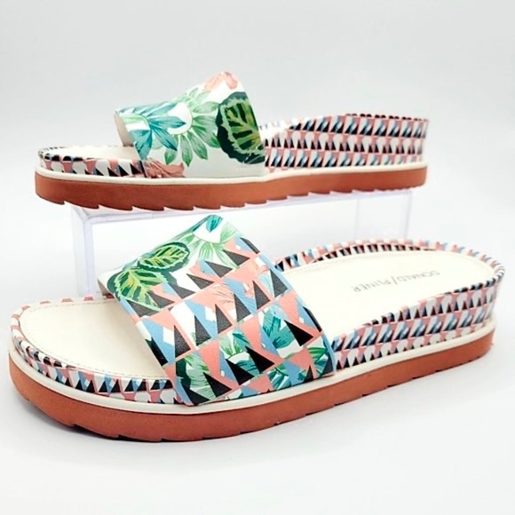 Donald J. Pliner Cava Wedge Slide Tropical Leaf Print Flip Flops Floral Sandals - Picture 2 of 9